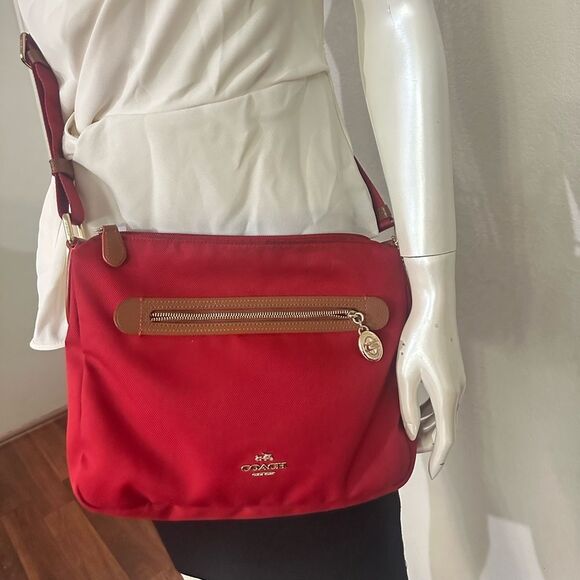 COACH SAWYER Shoulder Cross body Bag - Picture 3 of 9